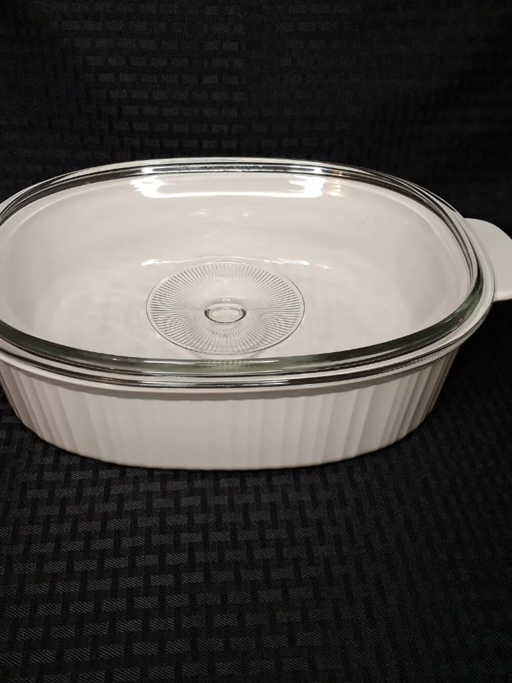 Corning Ware F-14-B French White 4 Liter Oval Casserole Dish